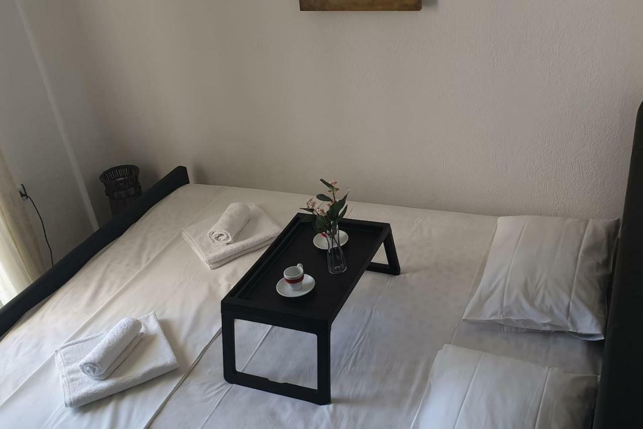 Maria'S Luxury Apartment Kassandria Exterior photo